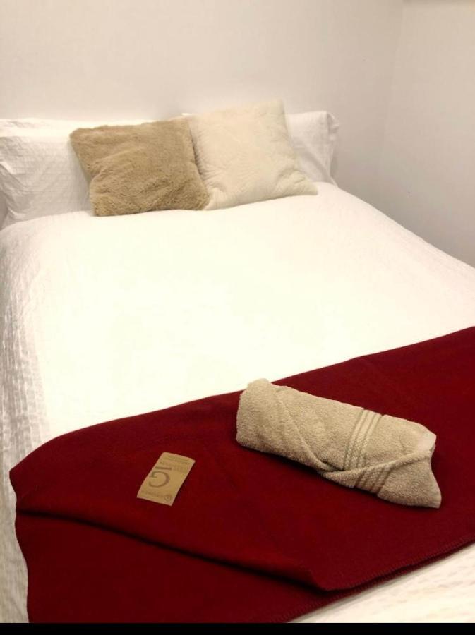 Apartament Front High End Apartment, Direct Sea Views. *