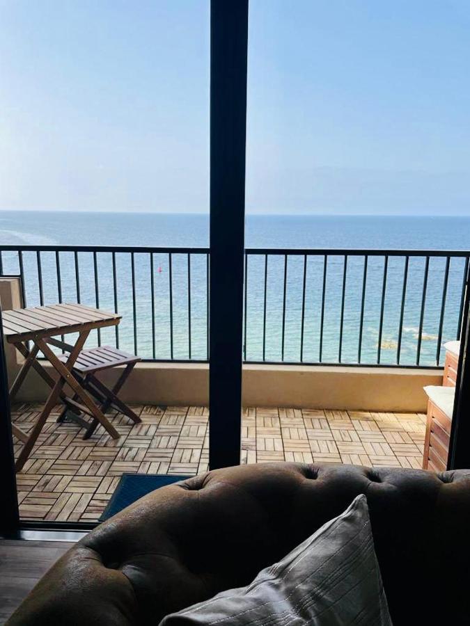 Front High End Apartment, Direct Sea Views. Marsalforn
